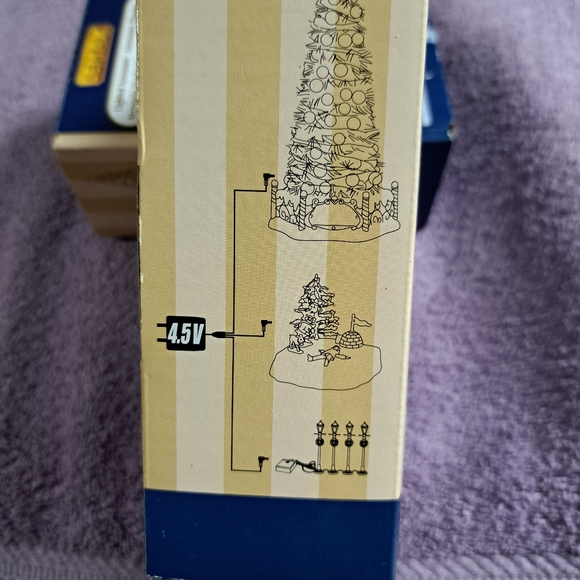 Lemax Power Adapter - Picture 3 of 7